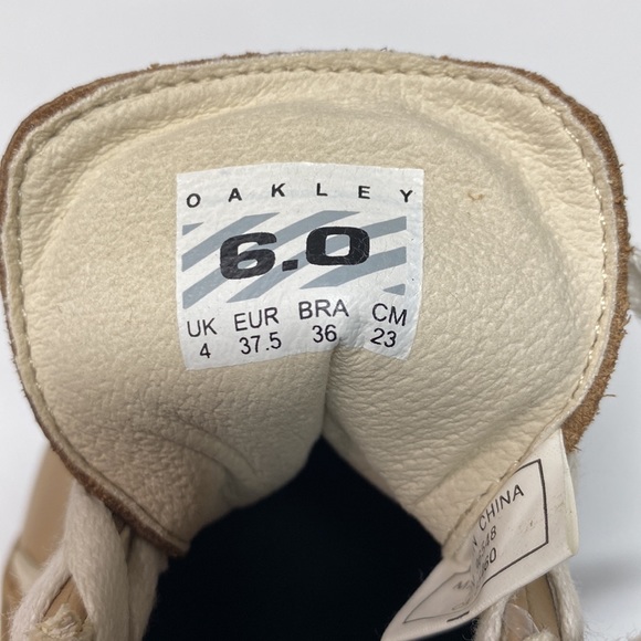 Oakley Women’s Golf Shoes Size 6.0 - Picture 8 of 9